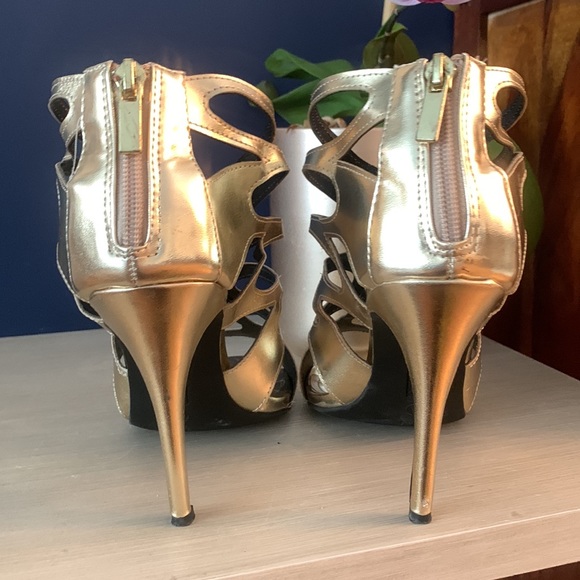 Gold caged high-heel Sandals 8 1/2 - Picture 2 of 7